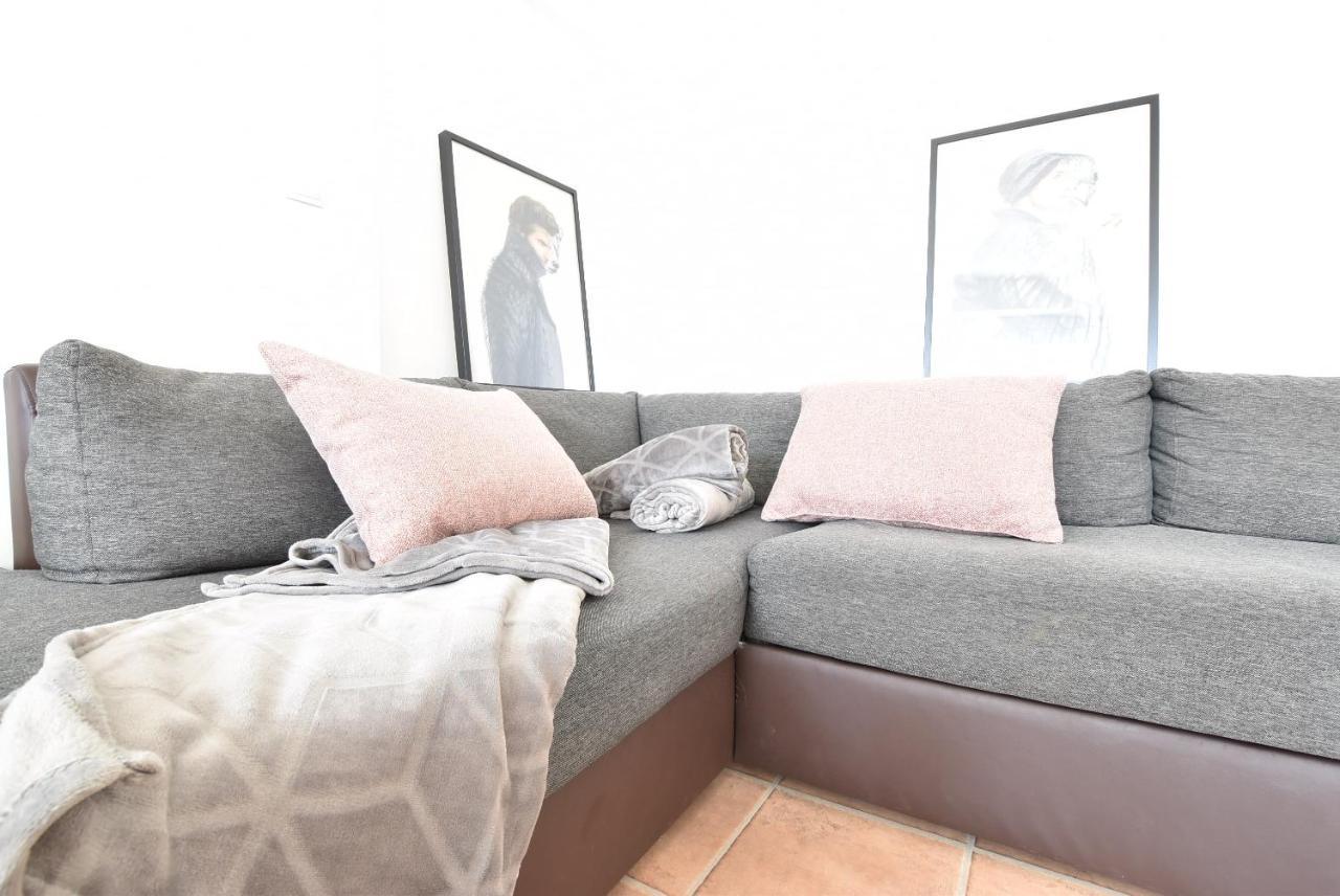 Huge Apartment In Awesome Location With Parking Innsbruck Ngoại thất bức ảnh